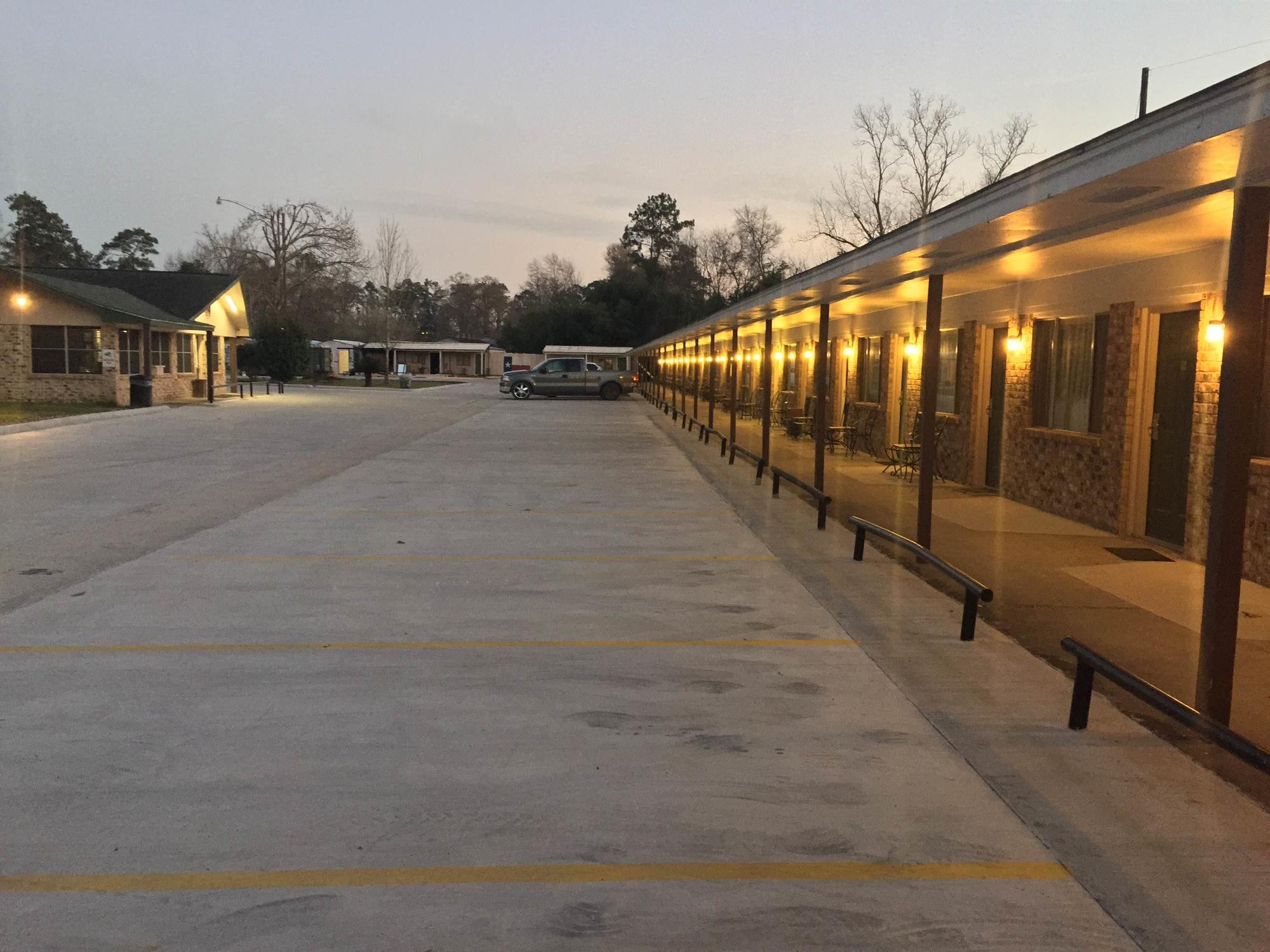 Garden Inn And Suites Silsbee Kültér fotó