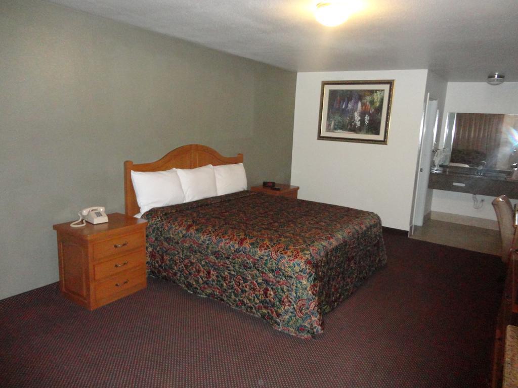 Garden Inn And Suites Silsbee Kültér fotó