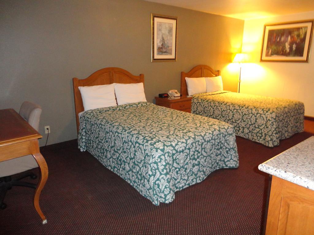 Garden Inn And Suites Silsbee Szoba fotó