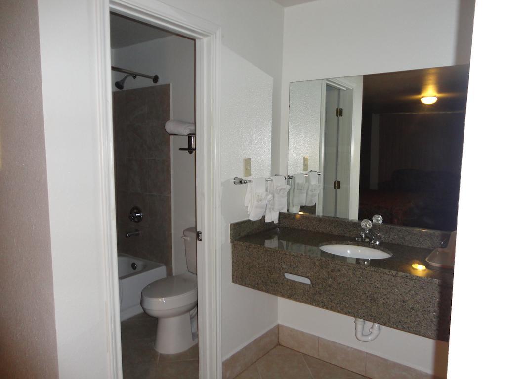 Garden Inn And Suites Silsbee Szoba fotó