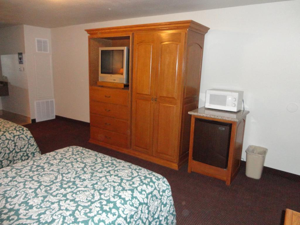 Garden Inn And Suites Silsbee Szoba fotó